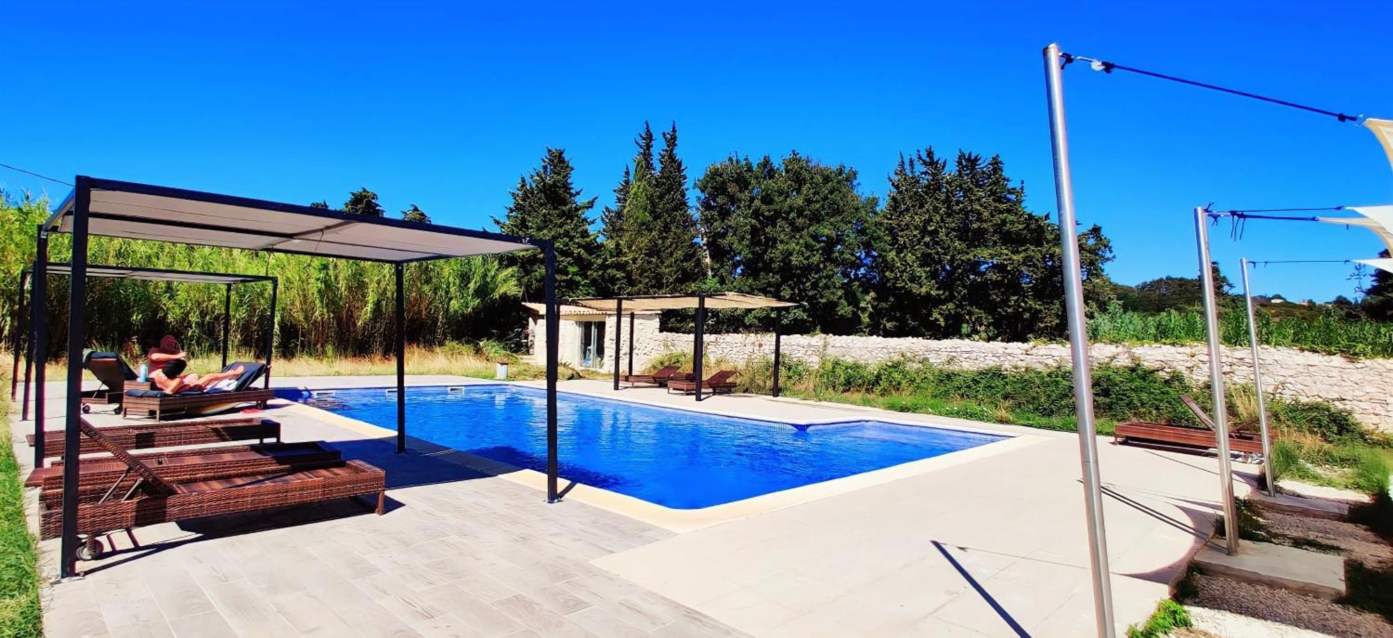 Chambre Cosy Avec Terrasse Sur La Colline Boisee, Parking Prive, Jardin, Calme, Climatisation, 10 Mn Pont Du Gard Num7 Рошфор-дю-Гар Екстериор снимка